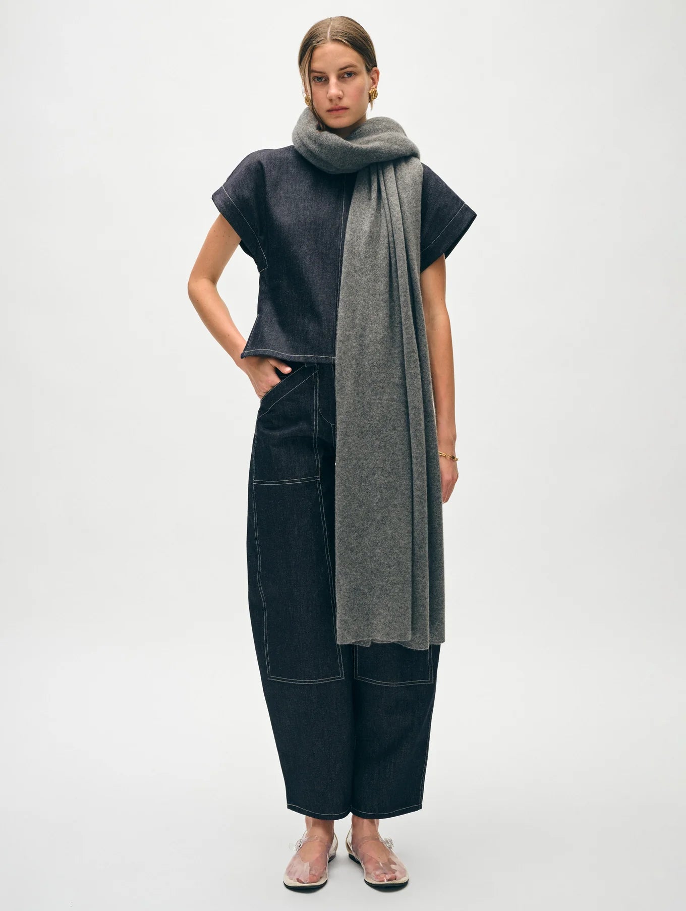 Cashmere Travel Wrap in Grey Heather