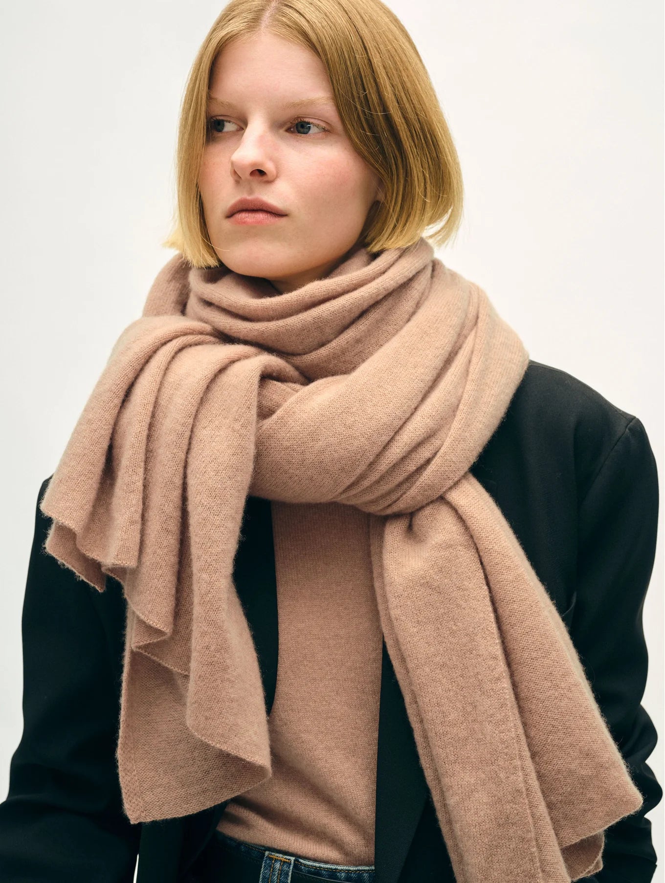 Cashmere Travel Wrap in True Camel