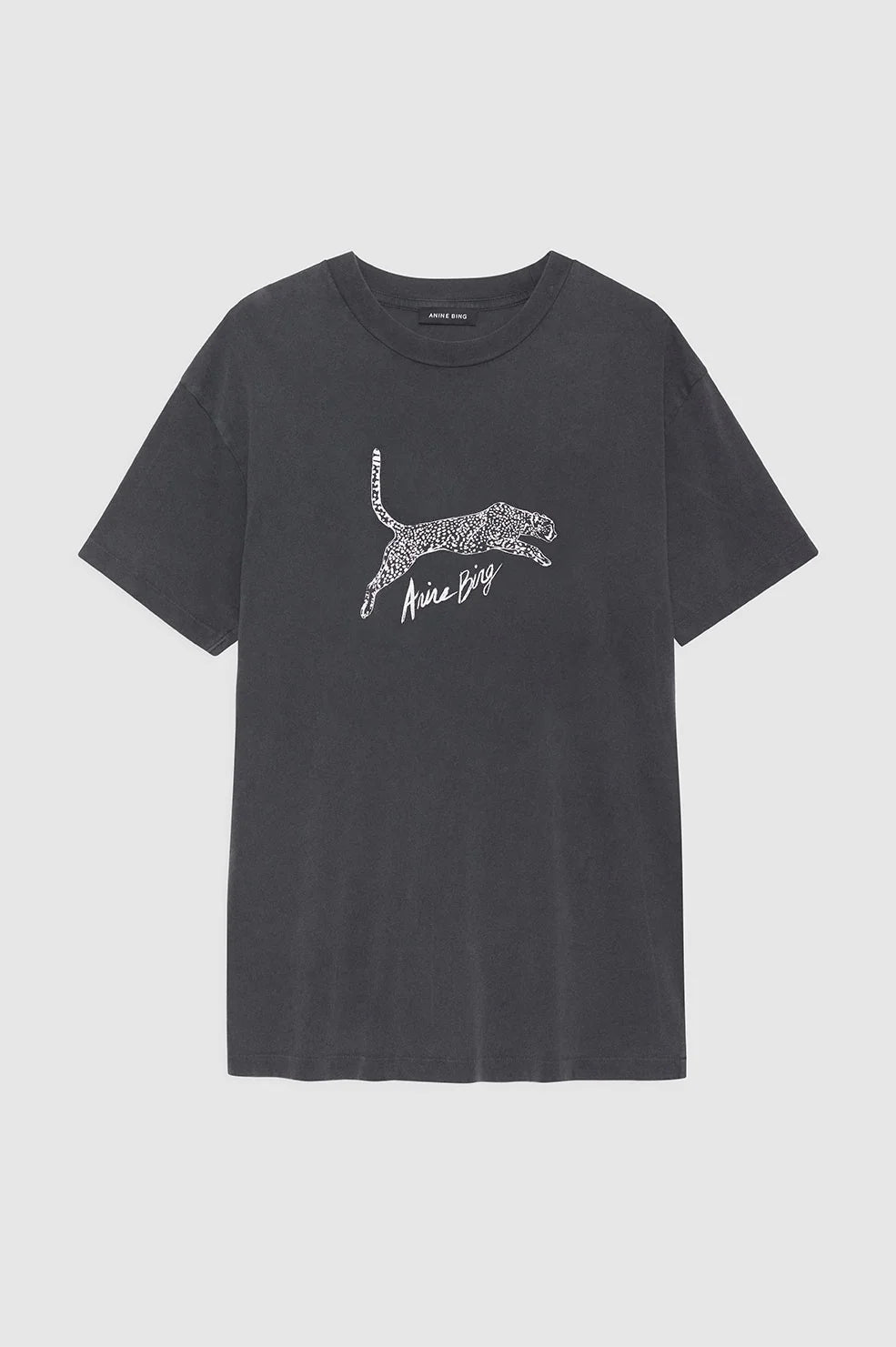 Walker Tee Spotted Leopard in Washed Black