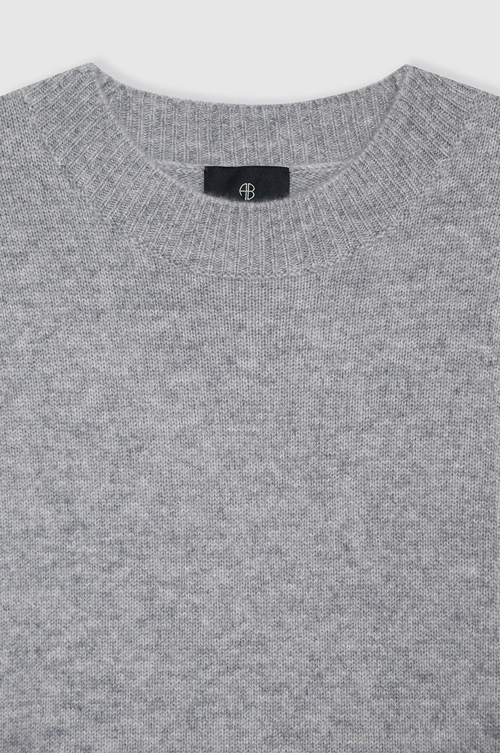 Lee Crew Sweater in Medium Heather Grey