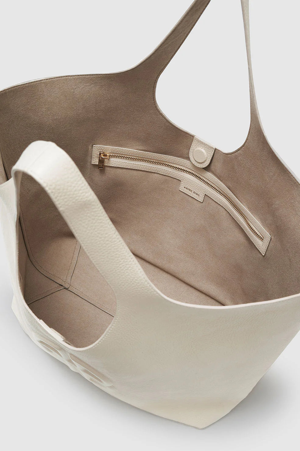 Lili Tote in Sand Pebbled