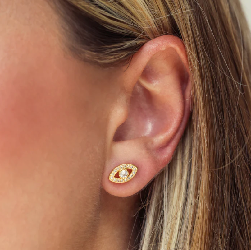 Protection Studs in Gold