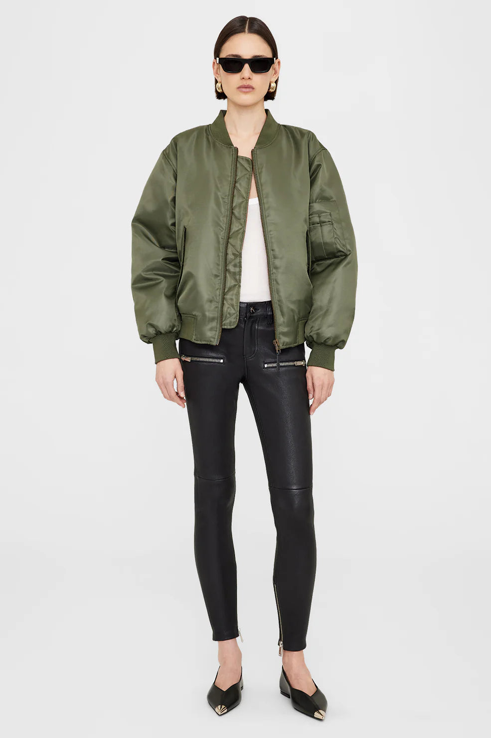 Leon Bomber in Army Green