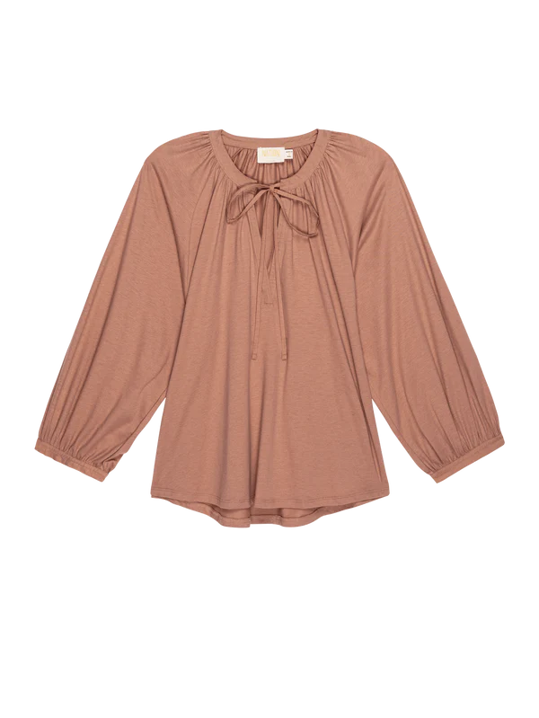 Brylee Top in Mocha Mousse