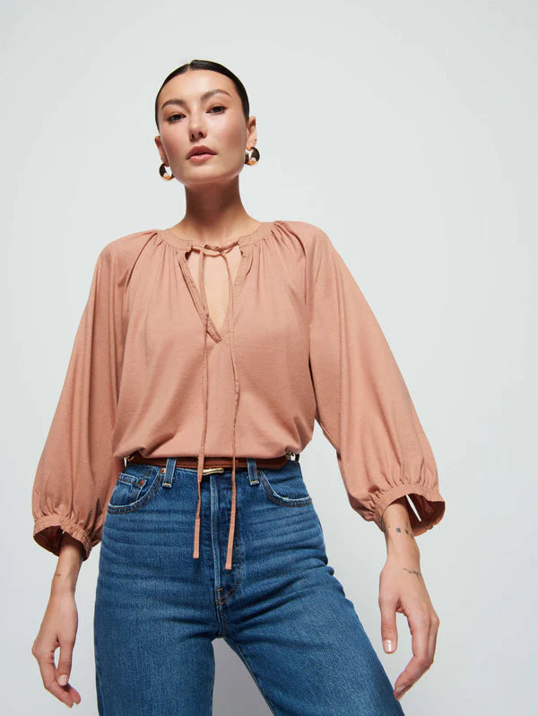 Brylee Top in Mocha Mousse