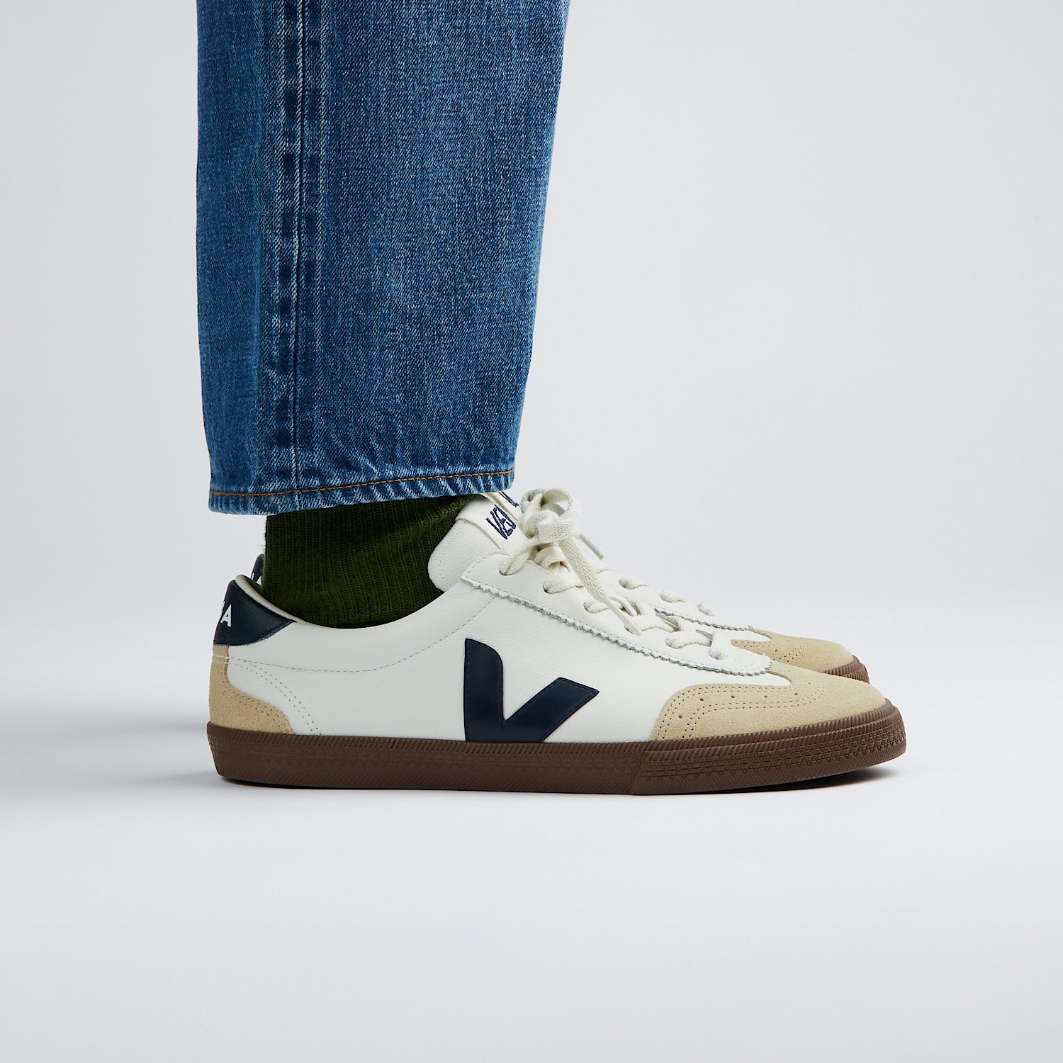 Volley Leather in White Nautico Bark