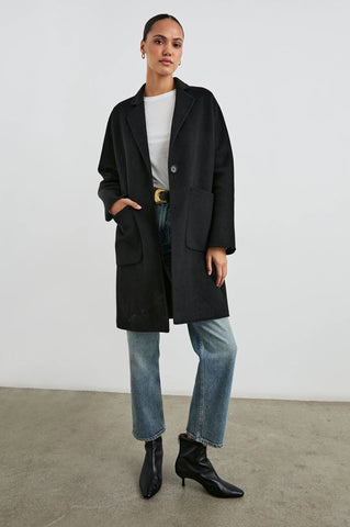 Everest Coat in Black