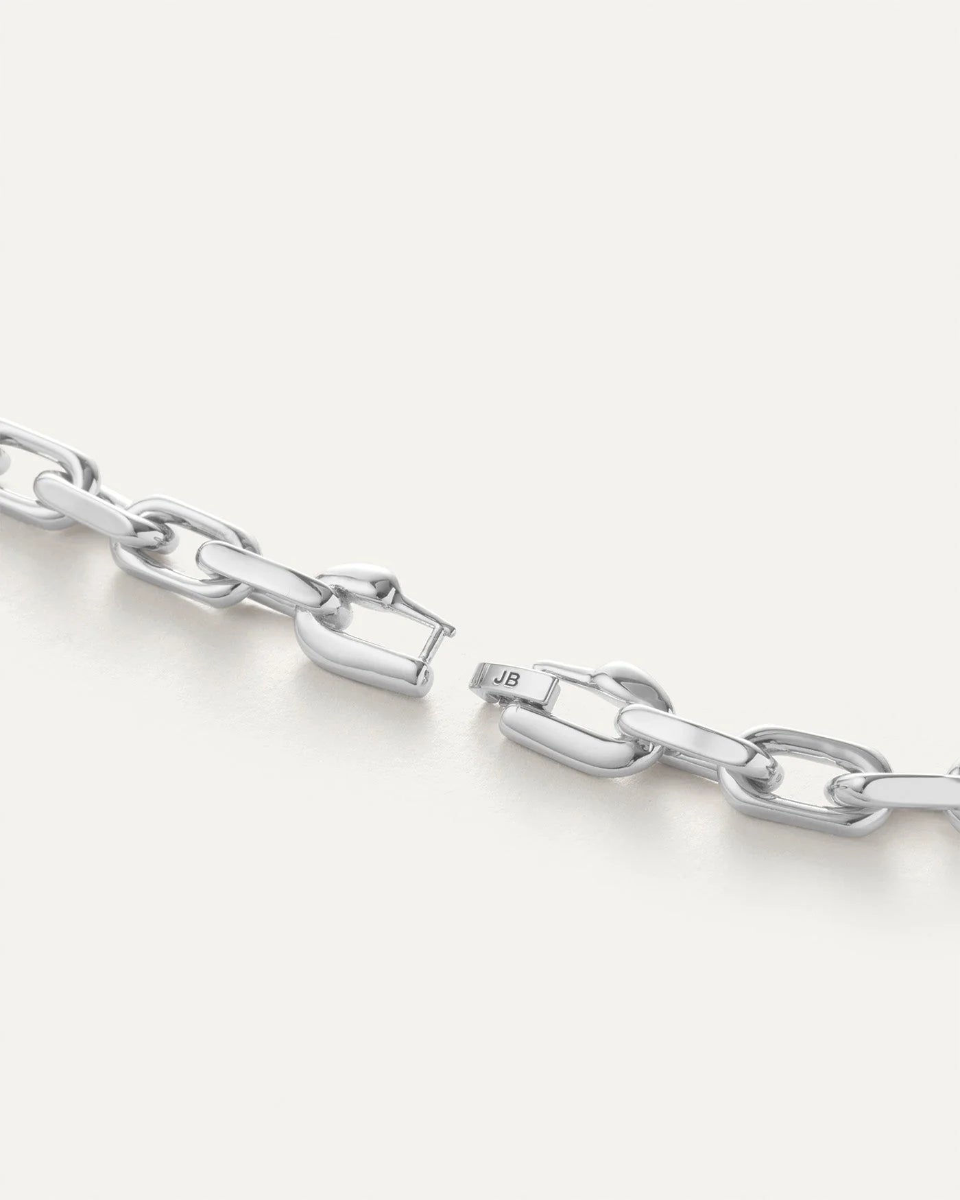 Loire Bracelet in Silver 7"