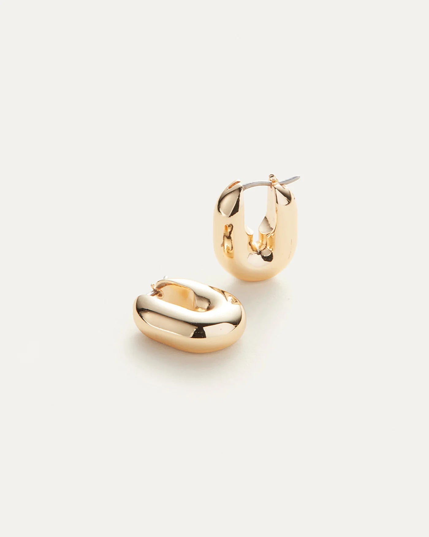 Puffy U-Link Earrings in Gold