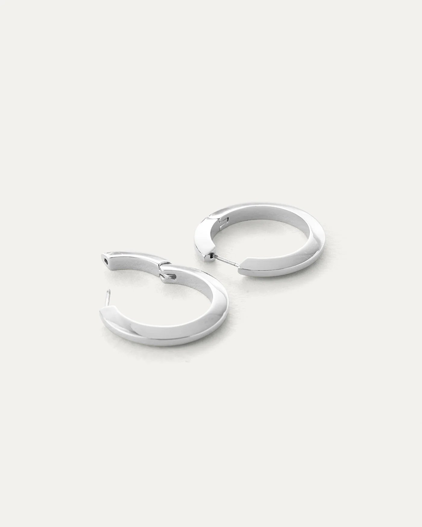 Toni Hinged Hoop Earrings in Silver