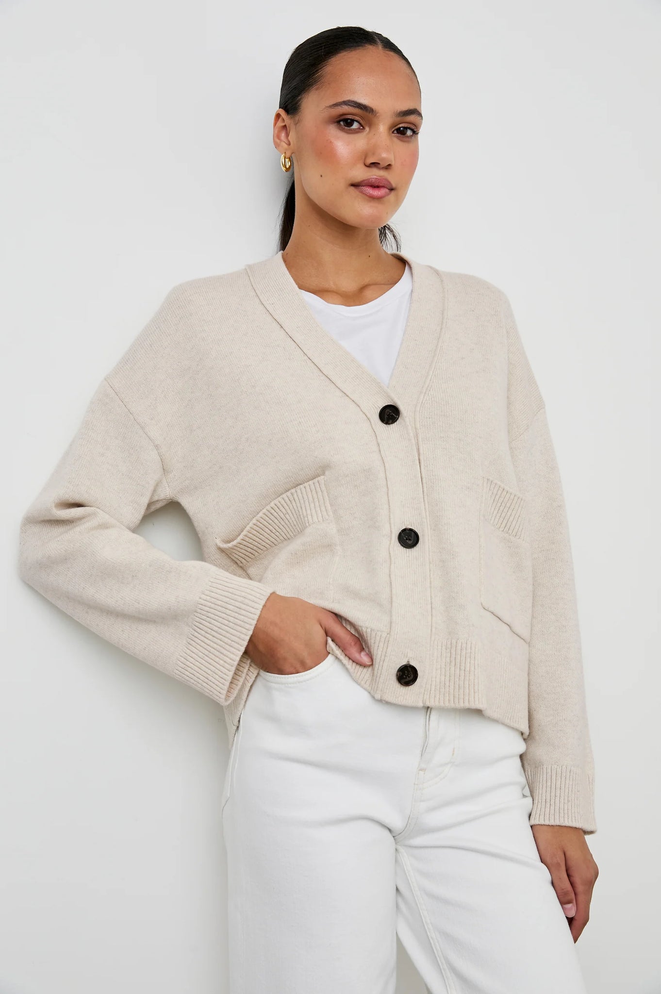 Lindi Cardigan in Oatmeal