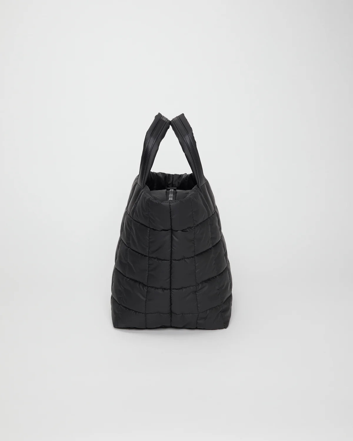 Porter Tote Medium in Matte Black