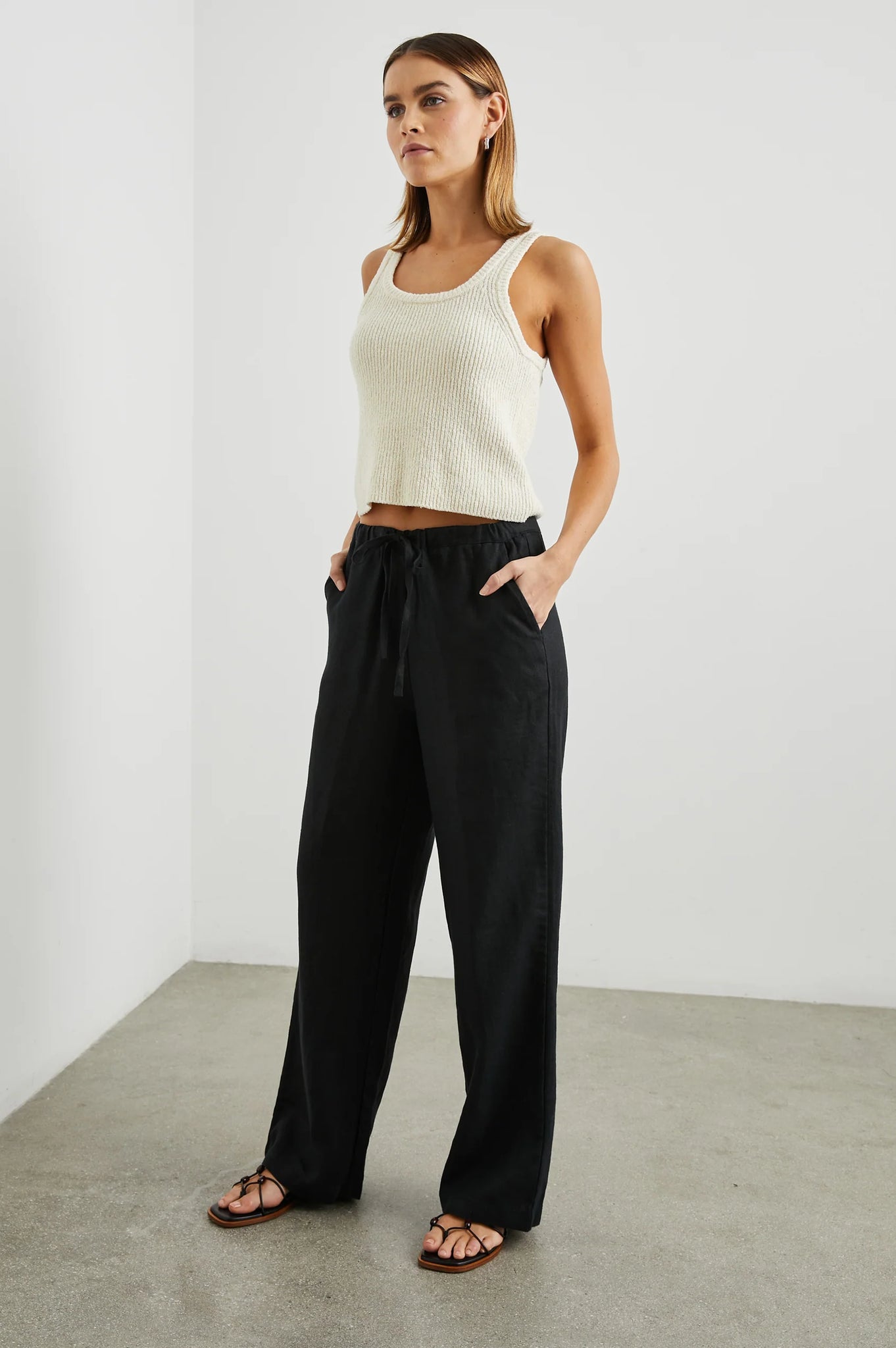 Emmie Pant in Black