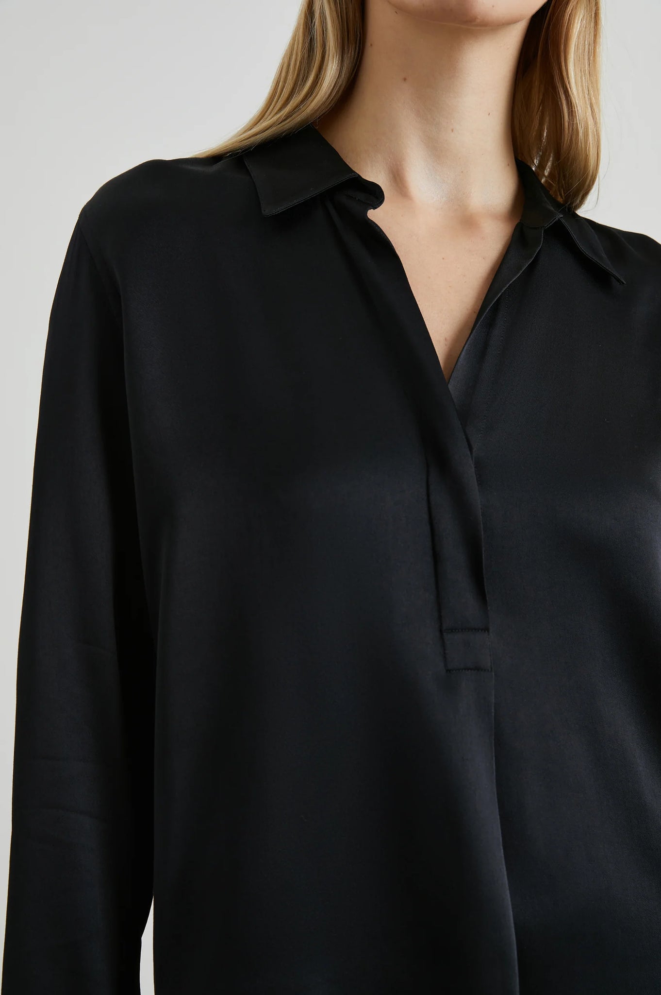 Nissa Top in Black