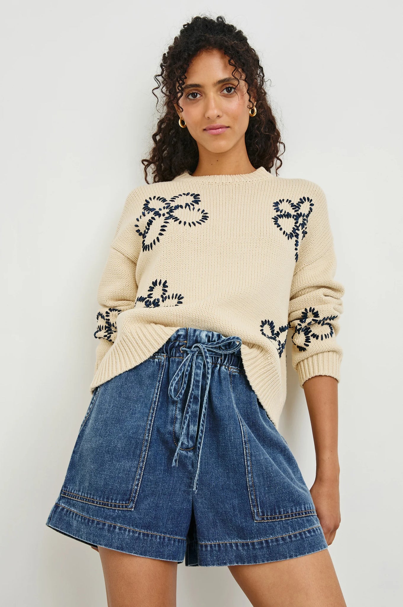 Zoey Sweater in Ivory Navy Stitched Daisies