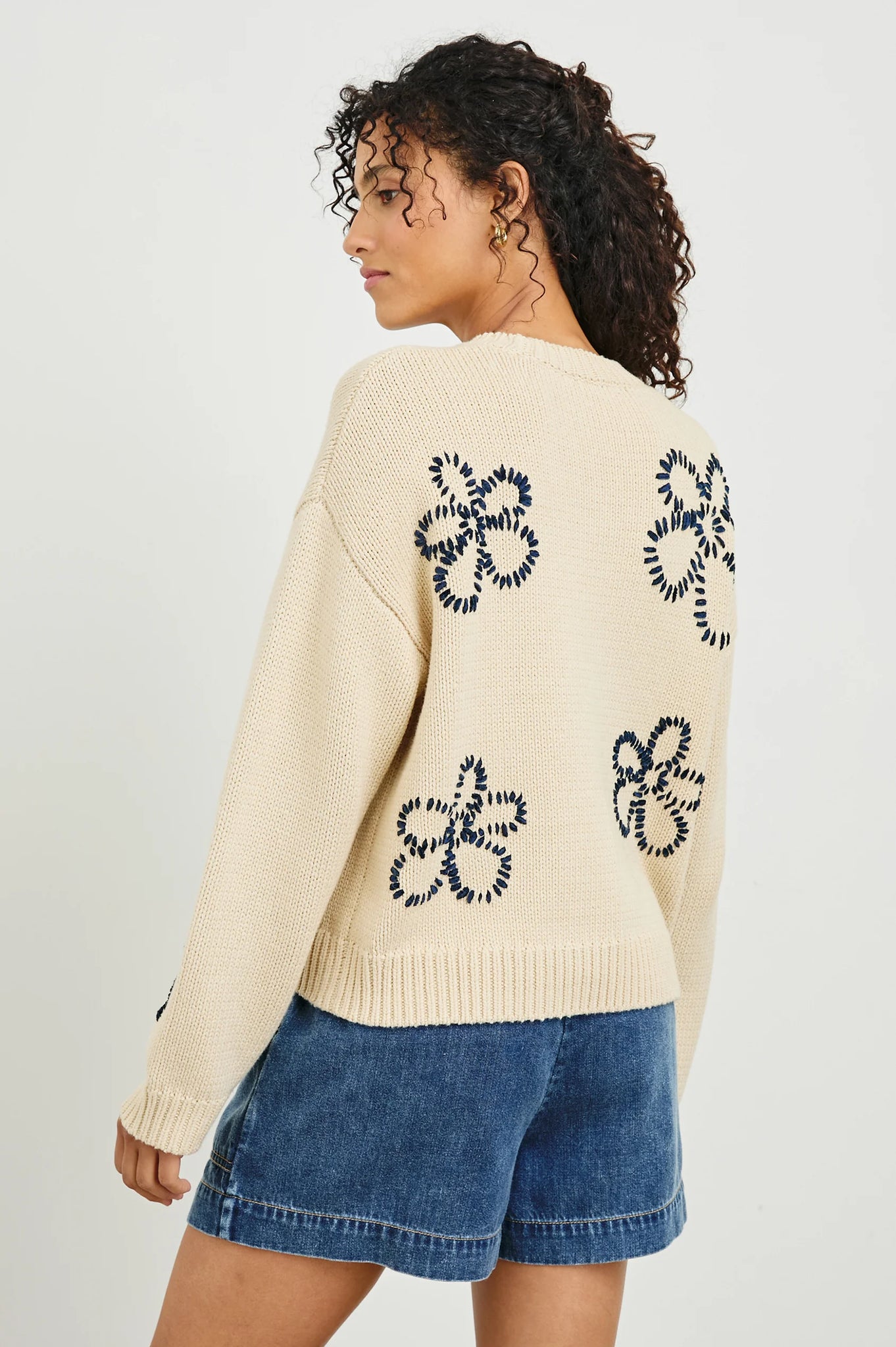 Zoey Sweater in Ivory Navy Stitched Daisies