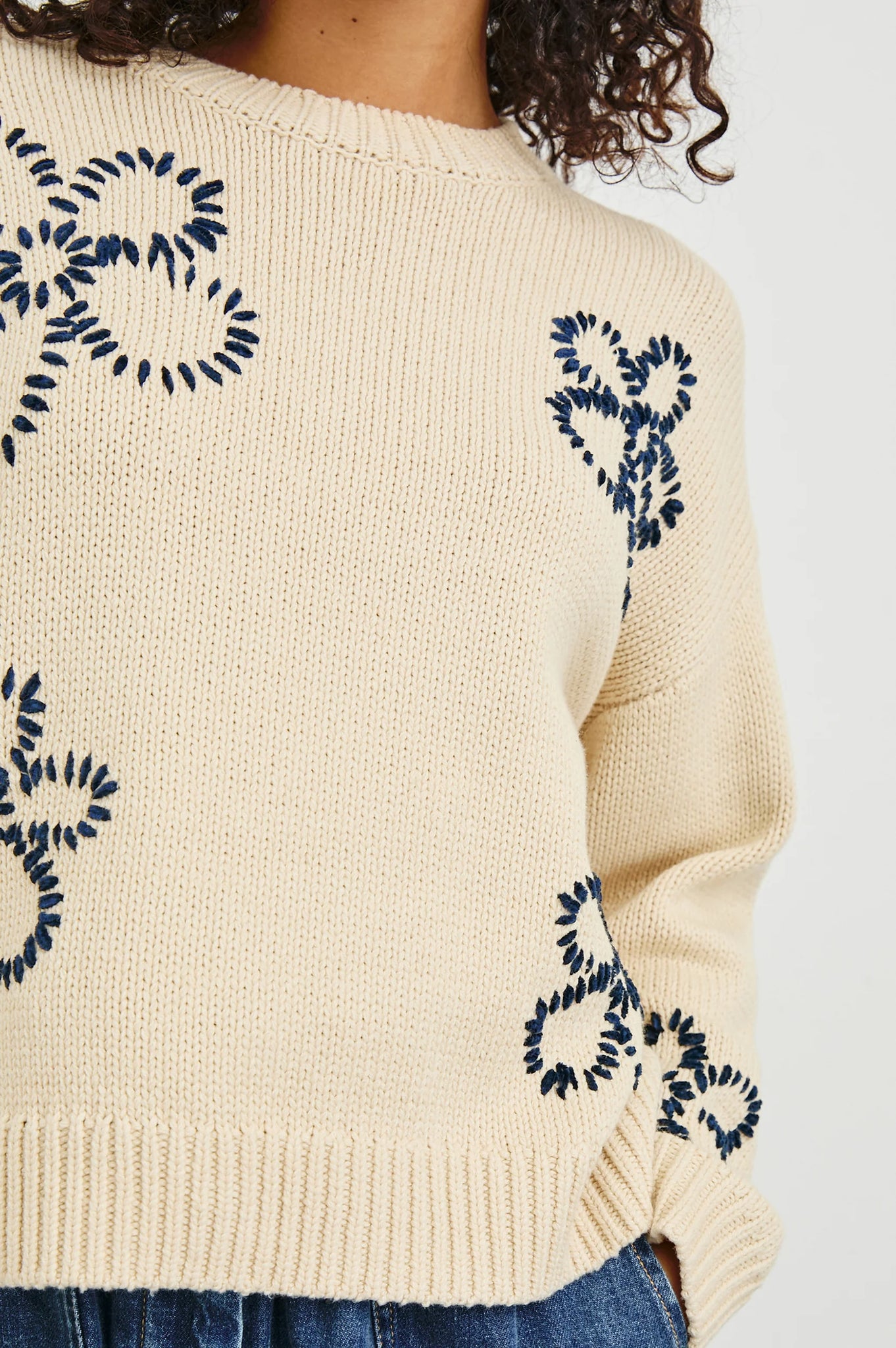 Zoey Sweater in Ivory Navy Stitched Daisies