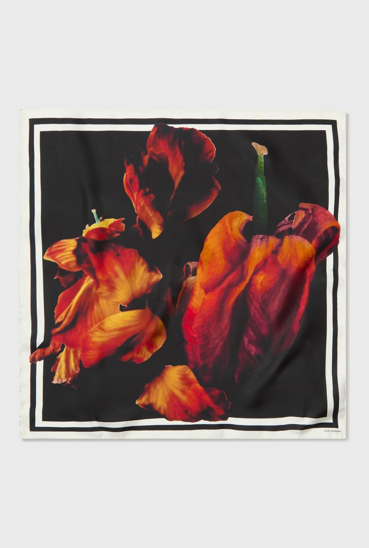 Twill Scarf in Tulipa Black