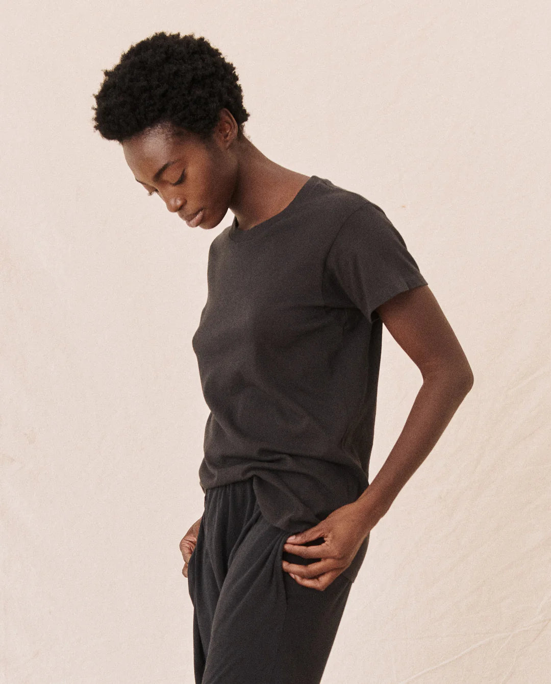 The Slim Tee. Almost Black