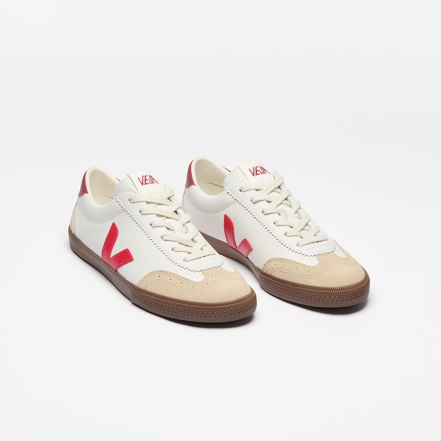 Volley Leather in White Pekin Bark