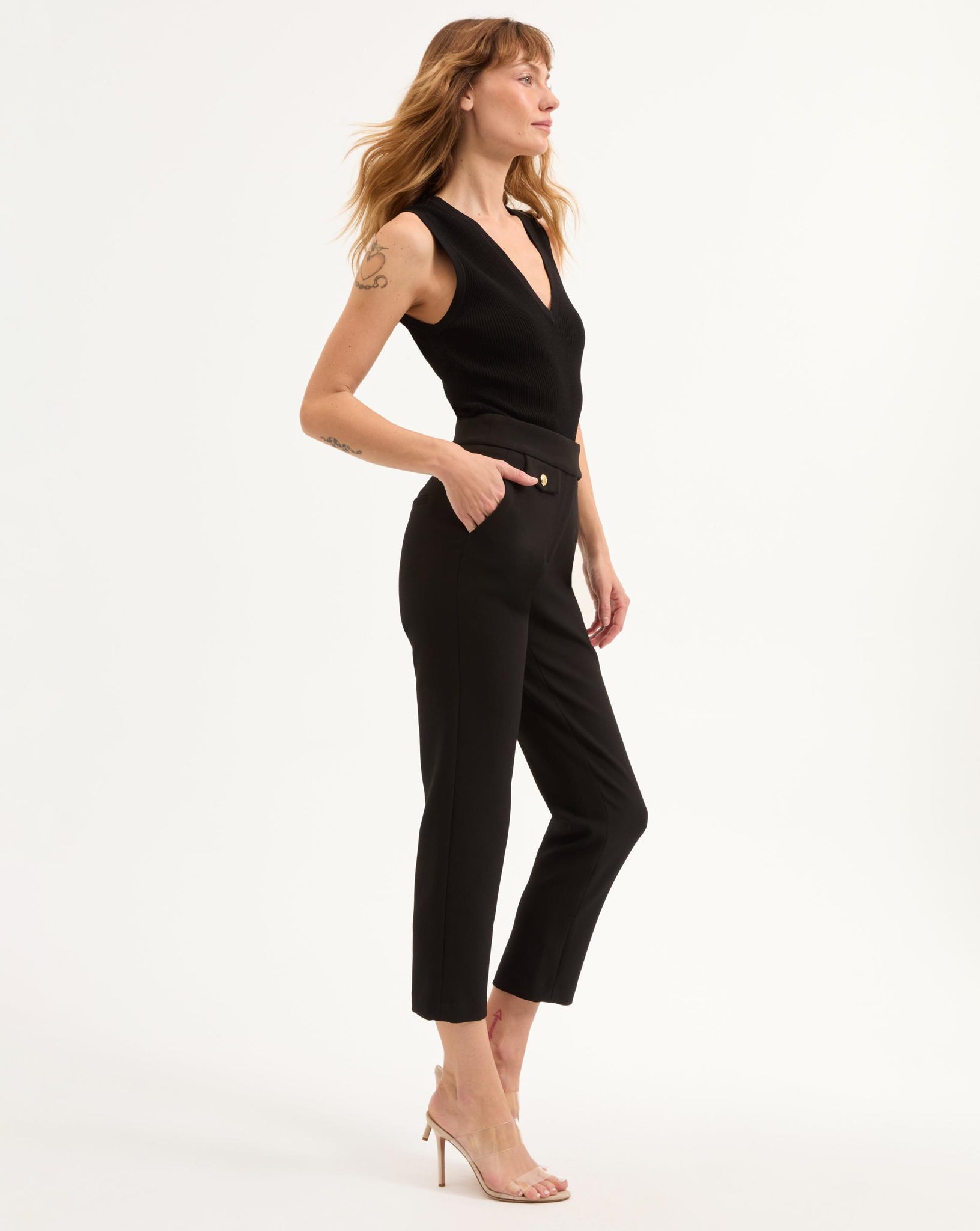 Renzo Pant in Black